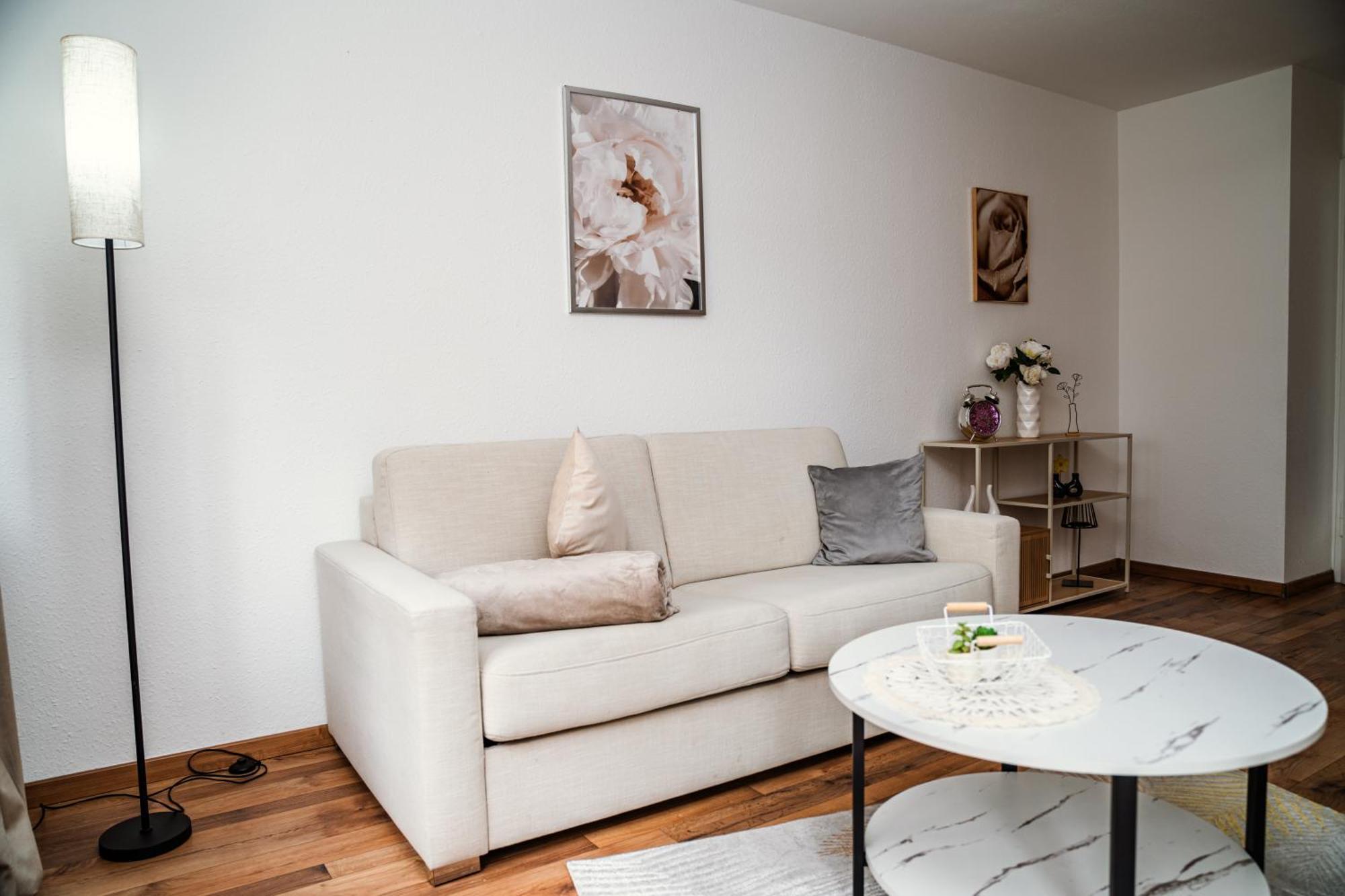 Ferienwohnung Ella - Direkt Am Bodensee Friedrichshafen Exterior foto